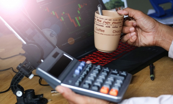 Nhận định chứng khoán phiên 28/3: Tham gia tại một số cổ phiếu đang thu hút dòng tiền