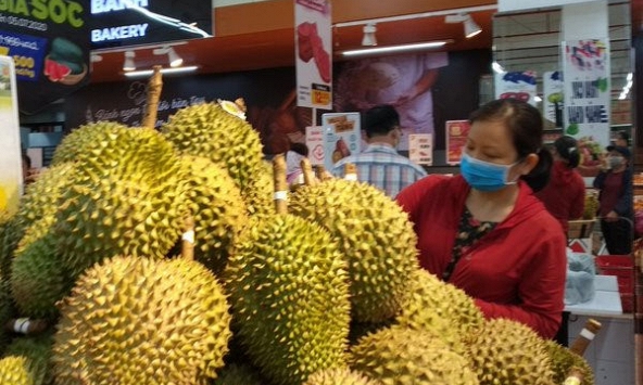 Giá sầu riêng Ri6 tại TP.HCM từ 100.000 - 110.000 đồng/kg