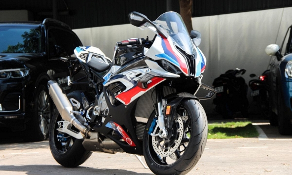 Bảng giá xe BMW Motorrad 2022 mới nhất hôm nay tháng 4/2022