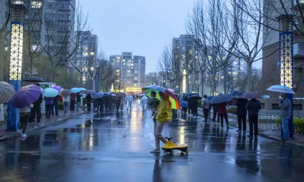 Người Trung Quốc thà tiết kiệm hơn là chi tiêu