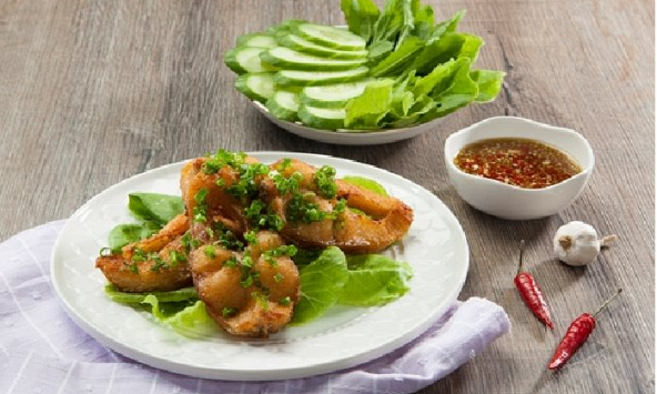 Món ngon mỗi ngày: Cá cuộn Jambon chiên
