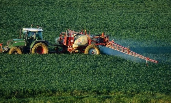 Thế giới tiếp tục rơi vào khủng hoảng phân bón do cuộc chiến ở Ukraina