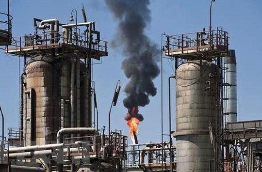 Giá xăng dầu hôm nay 9/4: Tiếp tục giảm nhẹ