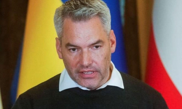 Thủ tướng Áo gặp Tổng thống Putin ở Moscow nhằm hạ nhiệt cuộc chiến Ukraina