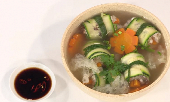 Món ngon mỗi ngày: Canh bóng cuộn bí ngòi
