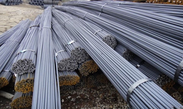 Giá sắt thép hôm nay 13/4: Thép thế giới tiếp tục giảm