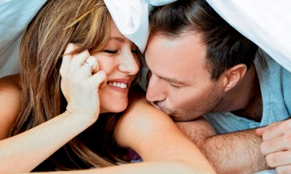 Quan hệ tình dục vào buổi sáng có thú vị hơn về đêm?