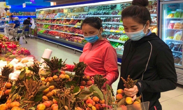 Vải đầu mùa có giá 130.000 đồng/kg