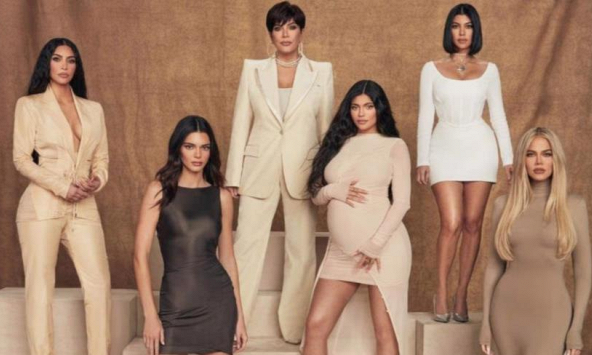 Gia tộc Kardashian kiếm tiền như thế nào?