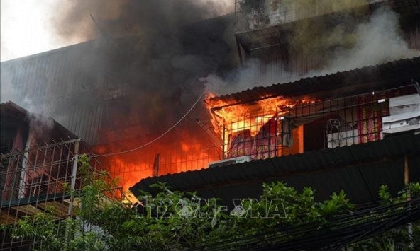 Hỏa hoạn trong đêm tại Hà Nội, 5 người tử vong