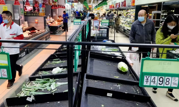 Người dân Bắc Kinh lo sợ 'kịch bản Thượng Hải'