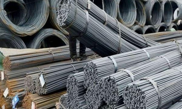 Giá sắt thép hôm nay 26/4: Thế giới giảm nhẹ, trong nước ổn định