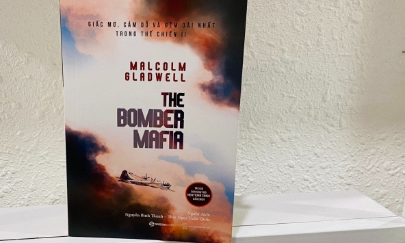 The Bomber Mafia, cuốn sách về ý tưởng của không quân Mỹ trong Thế chiến II