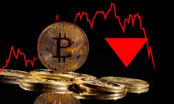 Tiền điện tử tiếp tục bị bán tháo, Bitcoin xuống dưới mức 27.000 USD, LUNA còn 0,22 USD