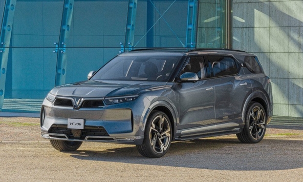 VinFast Canada công bố giá thuê pin cho các mẫu xe điện VF 8 và VF 9