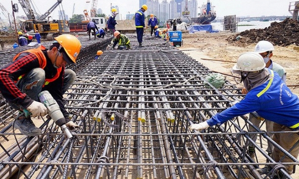 Giá thép hôm nay 17/5: Đồng loạt giảm mạnh