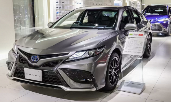 Ngành ô tô Nhật Bản chật vật vì chi phí nguyên vật liệu tăng cao 