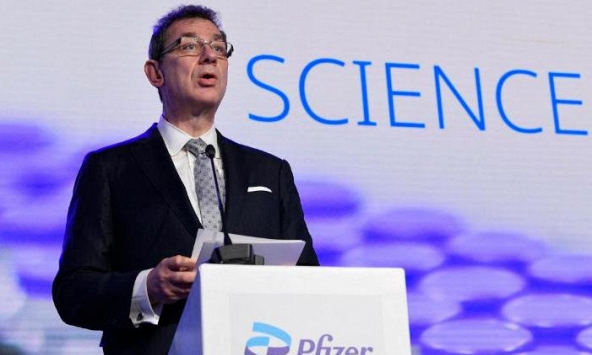 Tại sao cổ phiếu của Pfizer và Moderna lại sụp đổ?