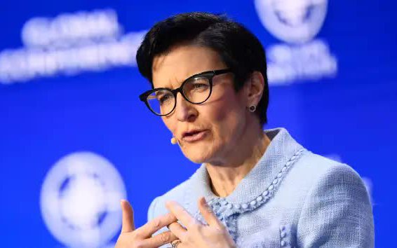 Châu Âu đang rơi vào suy thoái, Giám đốc điều hành Citigroup nói