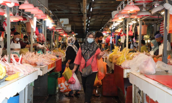 Cuộc chiến chống lạm phát của châu Á nhắm vào nguồn cung hay người tiêu dùng?