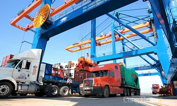 Xuất nhâp khẩu hàng hóa 5 tháng đầu năm đạt 305 tỷ USD