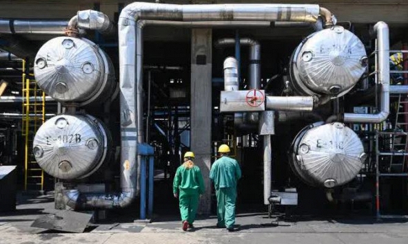 Nga đáp trả lệnh cấm vận dầu của EU như thế nào?