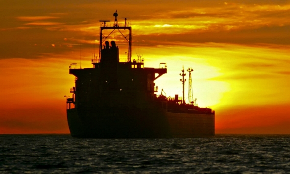 Cuộc chiến Nga - Ukraina đã thay đổi dòng chảy dầu toàn cầu như thế nào?