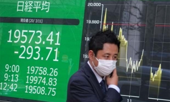 Cùng với giá dầu, chứng khoán châu Á - Thái Bình Dương bất ngờ rớt điểm