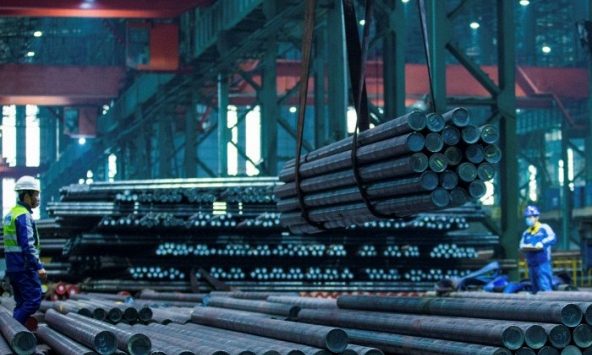 Giá thép hôm nay 2/6: Giá thép trong nước tiếp tục giảm 350.000 đồng/tấn