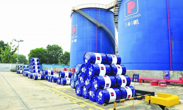 Malaysia sẽ bán cho Việt Nam 300.000 lít xăng với 'giá hữu nghị'