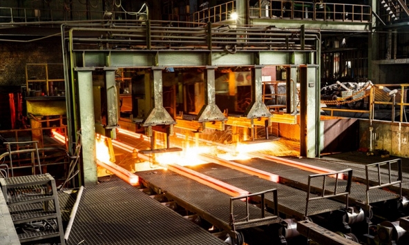 Giá thép xây dựng hôm nay 3/6: Giá thép trong nước giảm