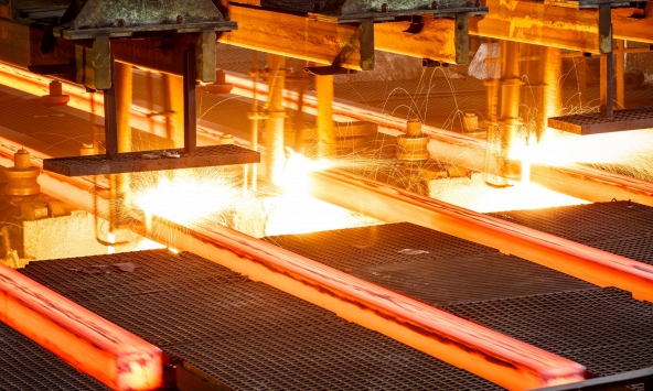 Giá thép hôm nay 7/6: Giá thép trong nước và thế giới tăng giảm trái chiều