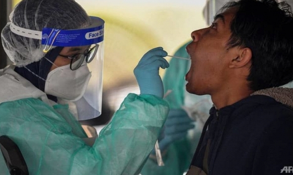 Malaysia phát hiện hai biến thể phụ dễ lây lan của Omicron