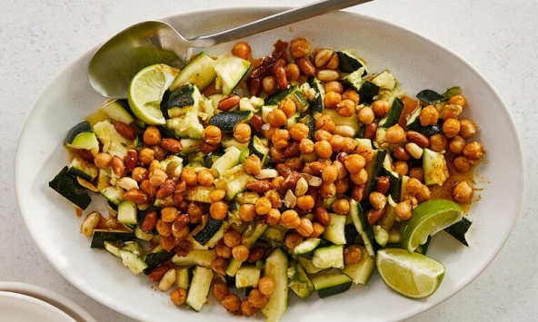 Món ngon mỗi ngày: Bí ngòi nghiền với đậu phộng