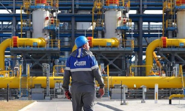 Doanh thu từ việc bán dầu của Nga vẫn tăng bất chấp các lệnh cấm vận