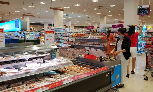 Thị trường thực phẩm ngày 17/6: Giá một số loại cá nước ngọt tăng