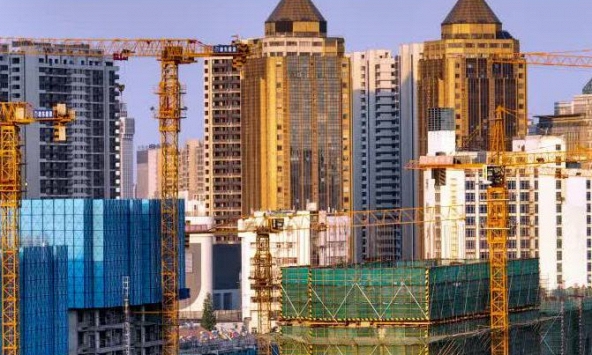 Rủi ro về nợ khiến các công ty bất động sản Trung Quốc điêu đứng