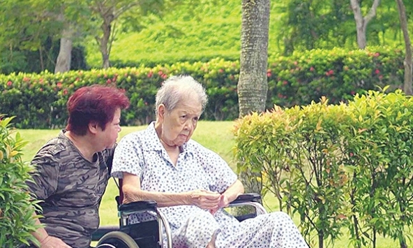 Làm gì để tránh nguy cơ đột quỵ trong mùa nắng nóng