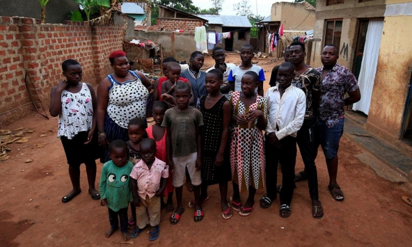 Bà mẹ sung mãn nhất thế giới: 40 tuổi sinh 44 đứa con