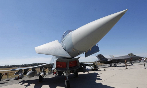 Tây Ban Nha mua 20 máy bay chiến đấu Eurofighter trị giá 2,1 tỷ USD