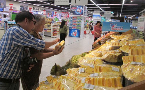 Nông dân miền Tây tiếp tục gặp khó do giá mít Thái giảm 