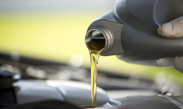 Giá xăng dầu hôm nay 28/6: Dầu tăng, xăng giảm