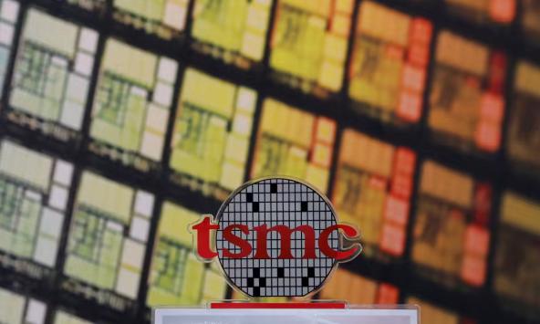 TSMC khó khăn trong việc tìm kiếm nhân viên mới, cảnh báo rủi ro cung cấp điện