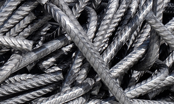 Sản lượng thép trong tháng 5 giảm gần 20% so với cùng kỳ năm ngoái