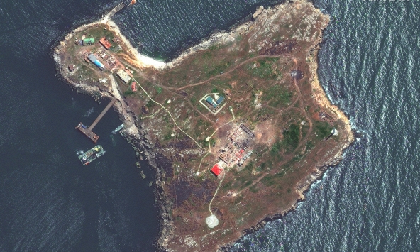 Nga từ bỏ Đảo Rắn, chiến thắng chiến lược cho Ukraina