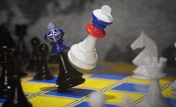 NATO sẵn sàng đối đầu với Nga?