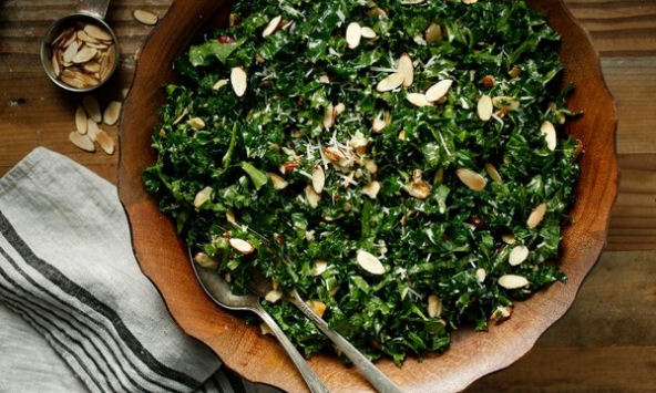 Món ngon mỗi ngày:  Salad cải xoăn