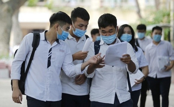 Đề thi và gợi ý đáp án môn Vật lí tốt nghiệp THPT 2022