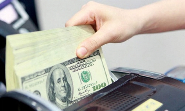 Giá USD hôm nay 9/7: Nhích nhẹ 