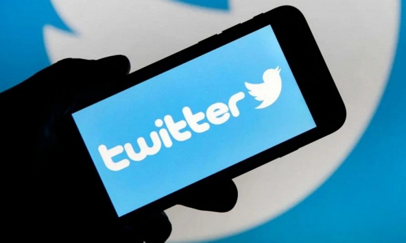 Cổ phiếu của Twitter giảm 7% trước khi thị trường mở cửa